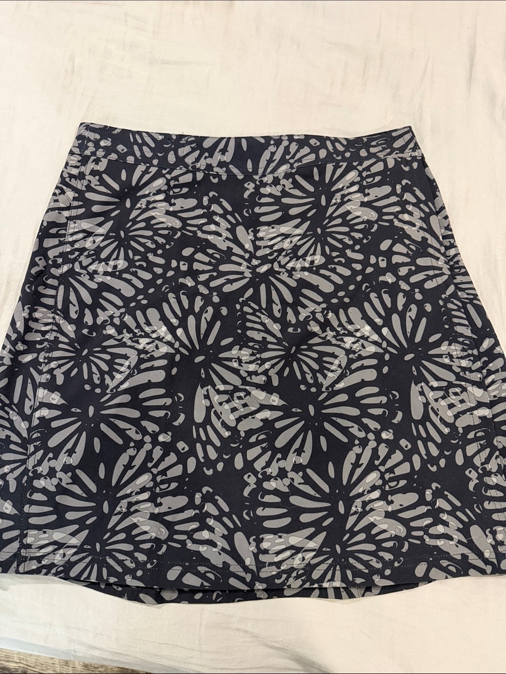 Rip Skirt Black Print Floral Burst Skirt